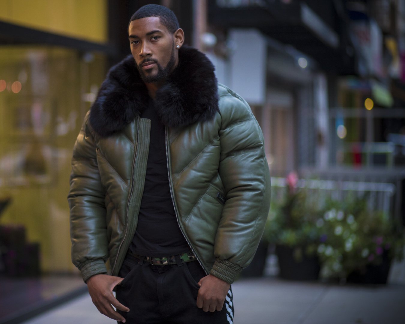 MEN V BOMBER JACKET - OLIVE GREEN ( BLACK FUR) - bombersflight