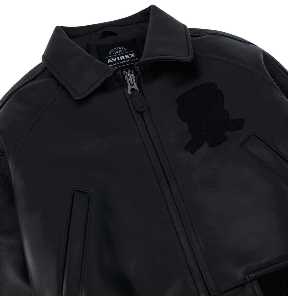 Black pointed leather collar and metallic front zipper